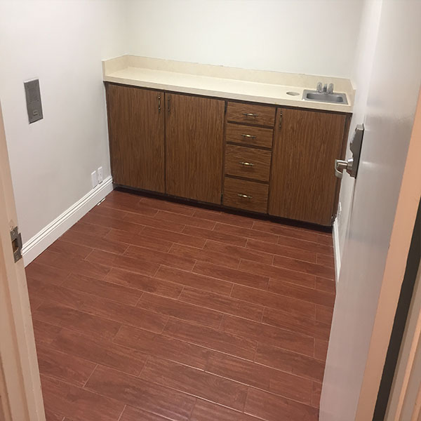 Ontario Executive Suites: office with a built-in sink and cabinetry at 525 N Laurel Avenue